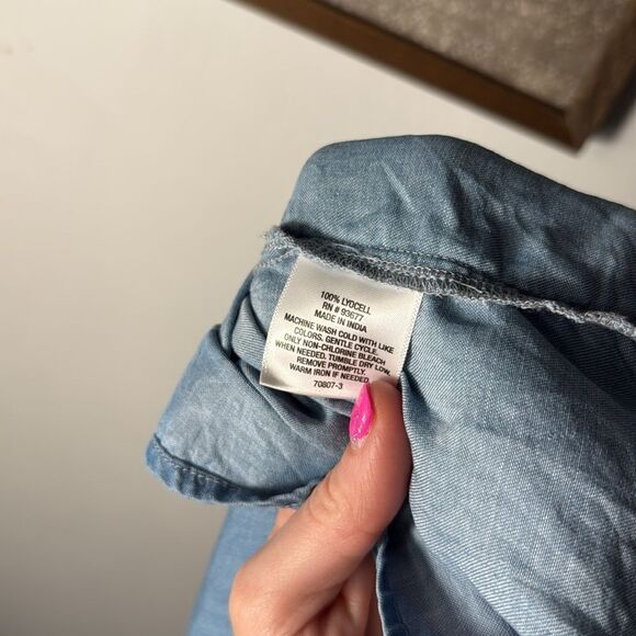 a.n.a Chambray Blue Tie Shoulder Summertime Lightweight Casual Dress - Picture 10 of 10